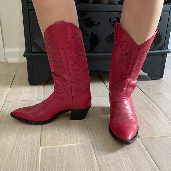 Leather boots and purse set - Picture 3 of 15